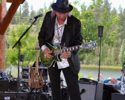 Bobby Patterson bass