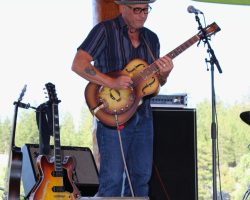 Mudslide Charlie Acoustic
